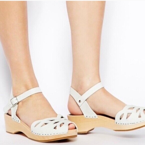 Swedish Hasbeens Toffel Wooden Leather Sandals Womens 41 Ankle Strap Black Clog - Picture 9 of 9